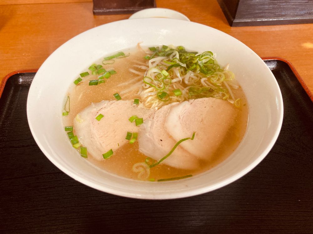 澄み渡る。驚きの姿。淡さの中に濃厚な旨味ある