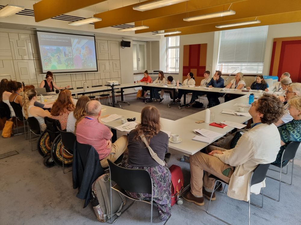 Participants gathered for the IHR Summer School as Claire begins her lecture today. 
