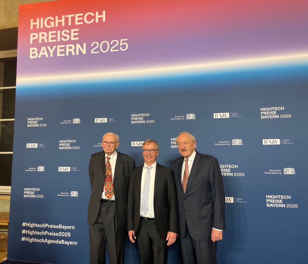 Ulrich L. Rohde, der Preisträger Gerhard P. Fettweis und Akademiepräsident Markus Schwaiger (v.l.n.r)