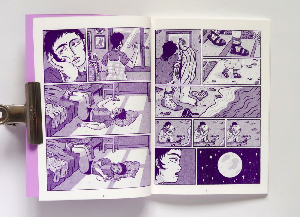 Picture of the inside of the zine. Those pages are from Christelle's comics.