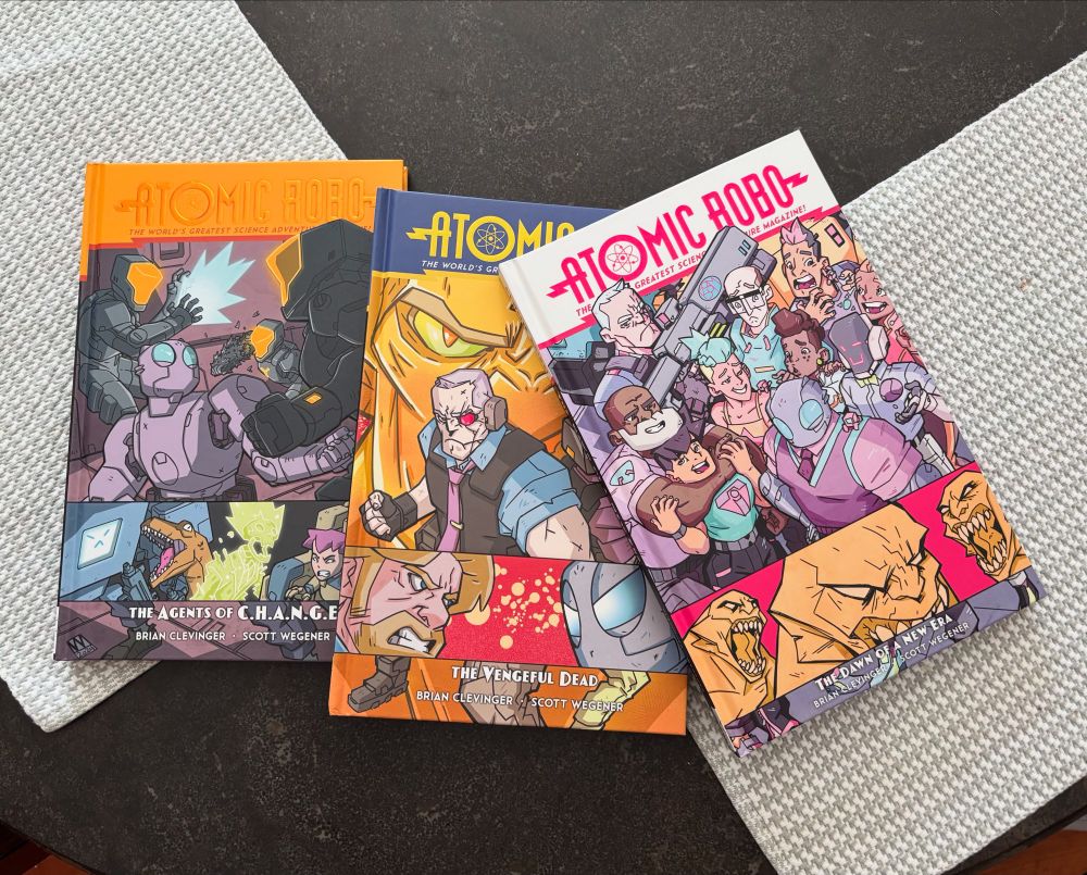 ATOMIC ROBO books