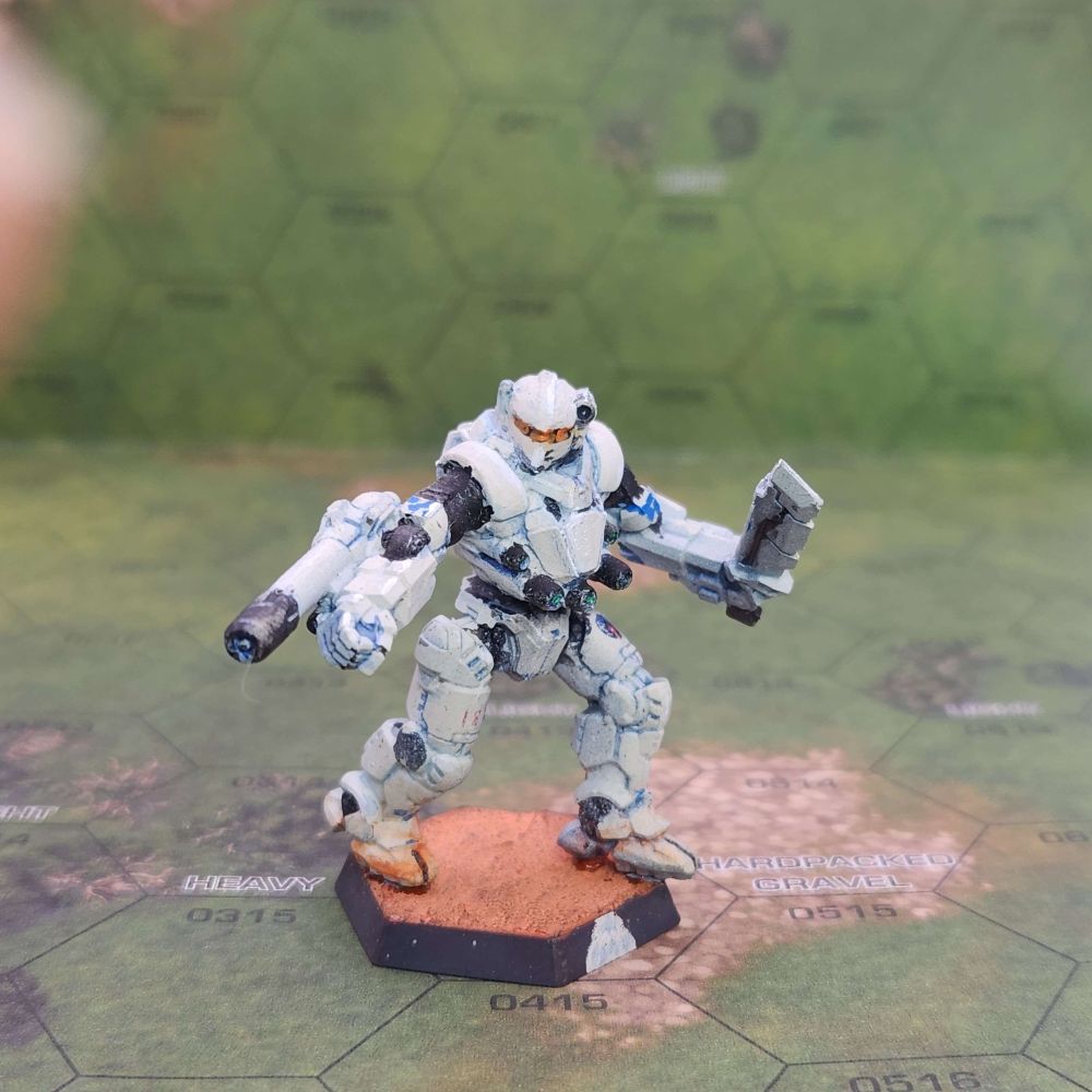 An Clan Buster Black Knight BattleMech premium mini on a red desert base matching the cover art of BattleTech Battle of Tukayyid