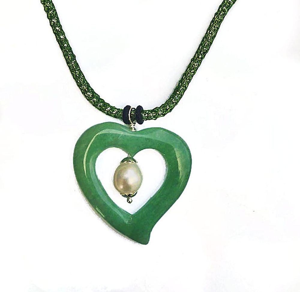 Green Agate Heart Pendant, Silver Silk Chain, Freshwater Pearl Charm Pendant, Spring Green Mesh Cord Necklace, Titanium Mesh Capture Chain - Etsy