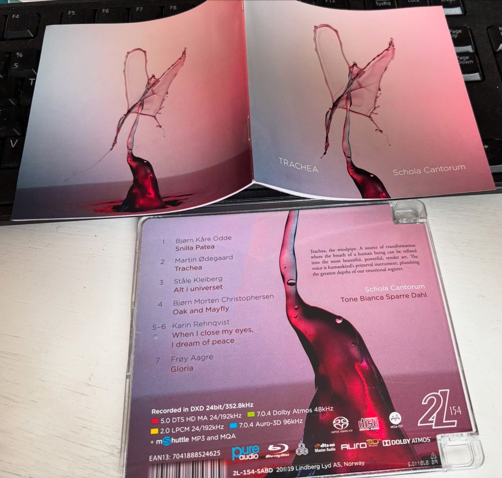 «Trachea» CD - choral music sung by the choir Schola Cantorum.