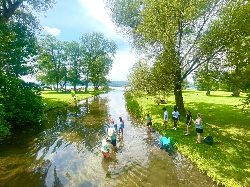 Students at Columbia Climate School in the Green Mountains conducting water chemistry sampling to assess the current health of local waterways and examine how climate change might impact water quality and ecosystem stability.