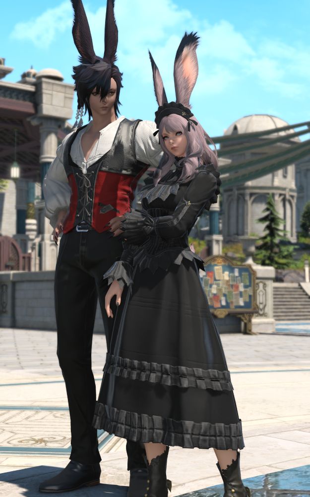 Extra shot of Signe and Astrid together. Where he's normally aloof, Signe is overbearingly affectionate with Astrid, whether they're in public or not. And while Astrid doesn't enjoy PDA, in private, she's far more sweet on him than one would expect.