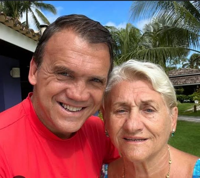 Dejan Petkovic e sua mãe.