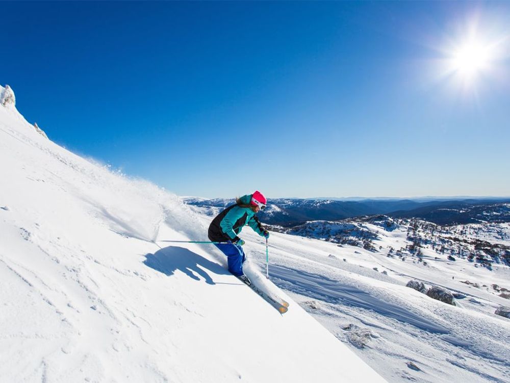 8 Best Places to See Snow Near Sydney | Man of Many