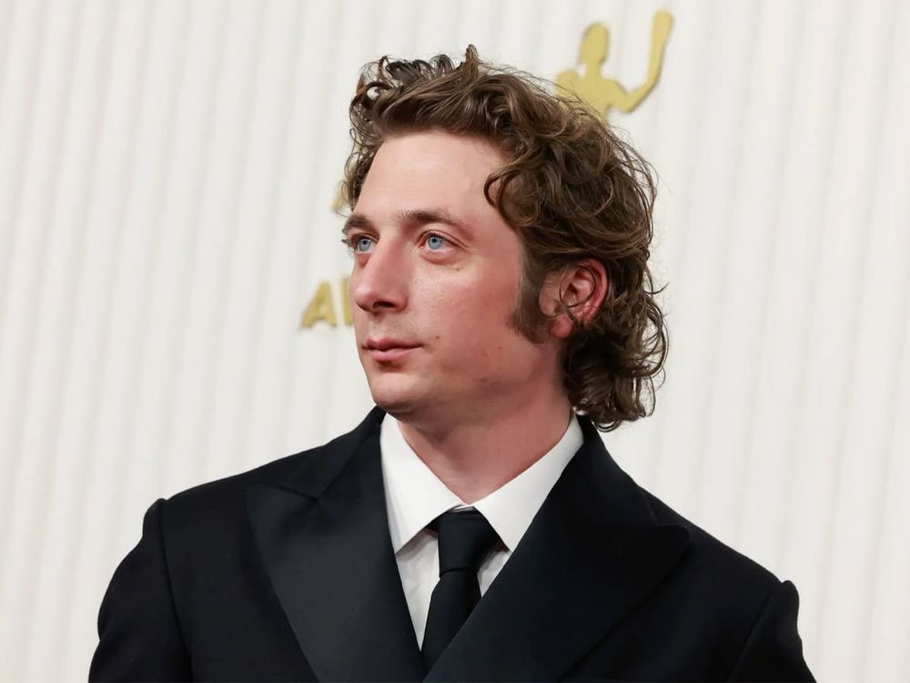 Jeremy Allen White All-But Confirmed to Play Bruce Springsteen in Upcoming Biopic | Man of Many