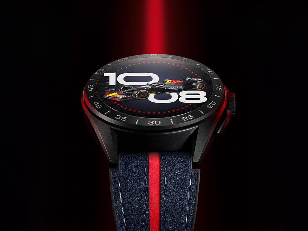 With Connected Calibre E4, TAG Heuer and Oracle Red Bull Racing are Back in the Driver's Seat | Man of Many