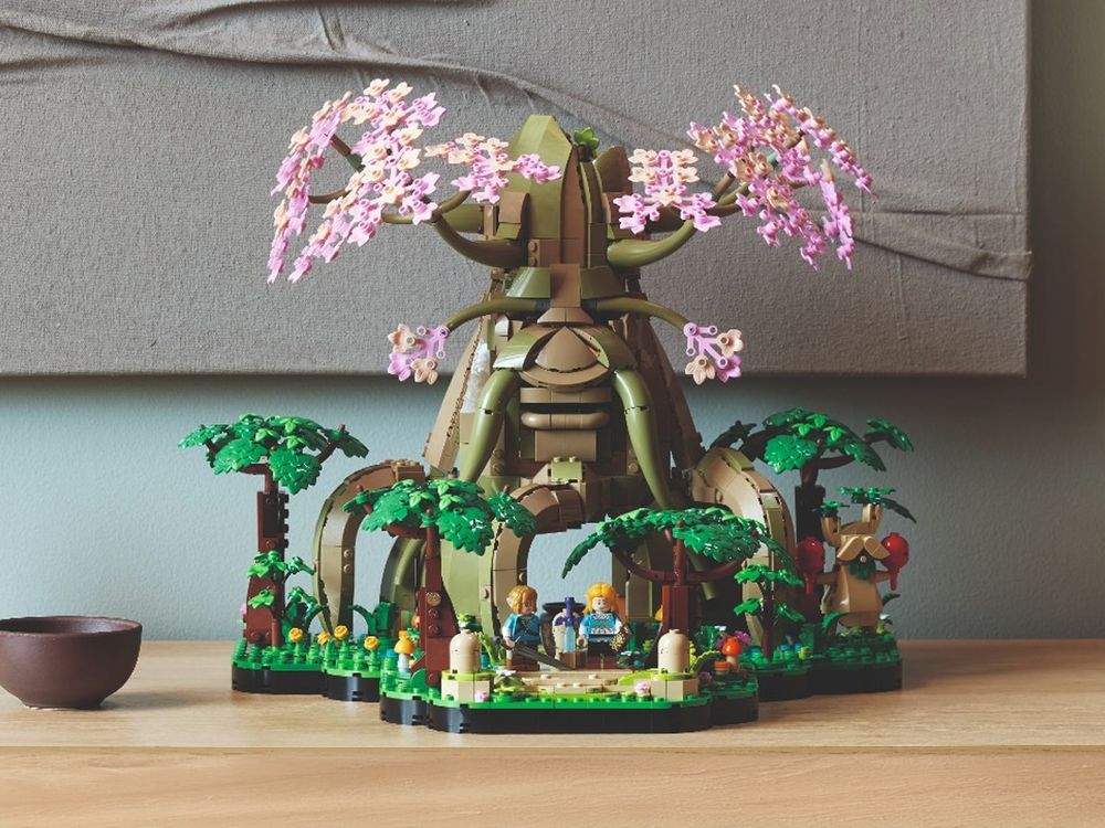 LEGO's First-Ever Zelda Playset Lets You Build the Great Deku Tree | Man of Many