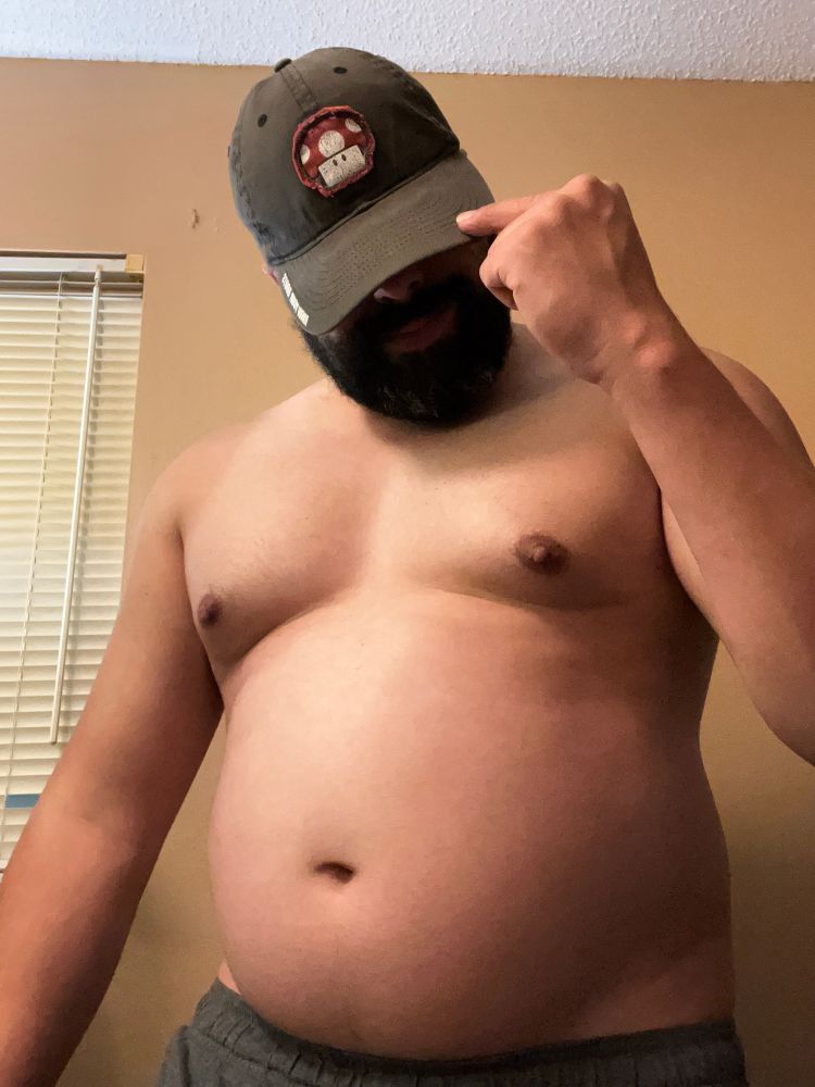 Another successful day of working out deserves a nice hat picture.