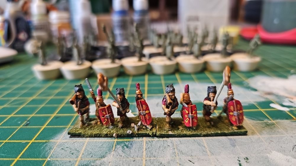 Roman leadership teams with unpainted legionaries behind