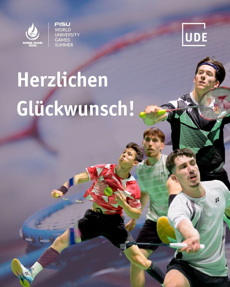 Sharepic: Die vier UDE-Badmiton-Spieler. Daneben Text: Herzlichen Glückwunsch.