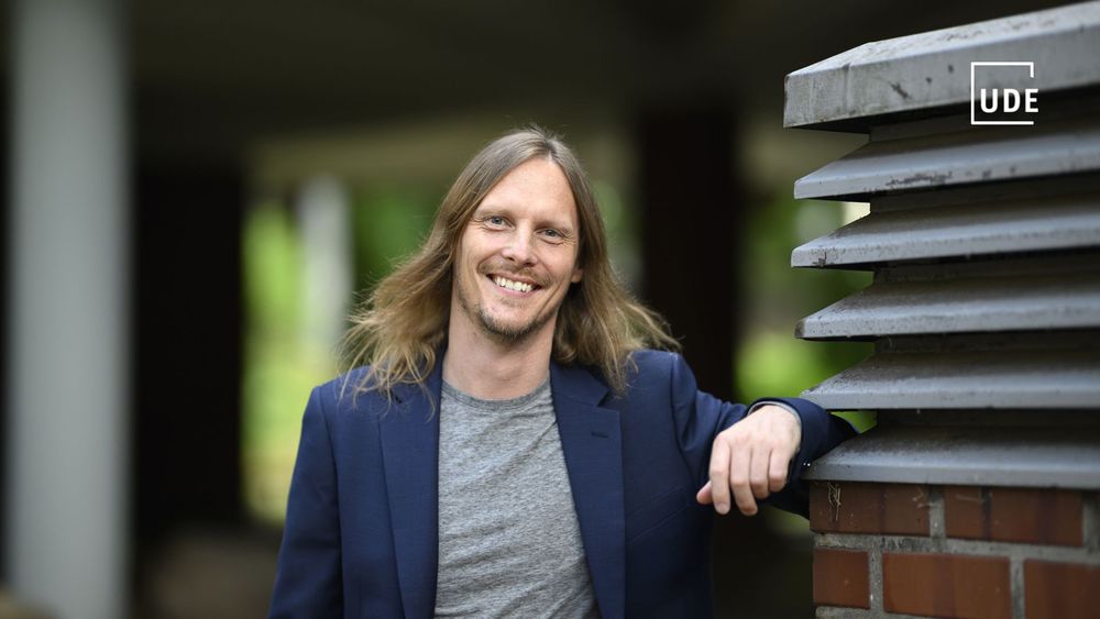 Portraitbild von Prof. Dr. Dennis Meier