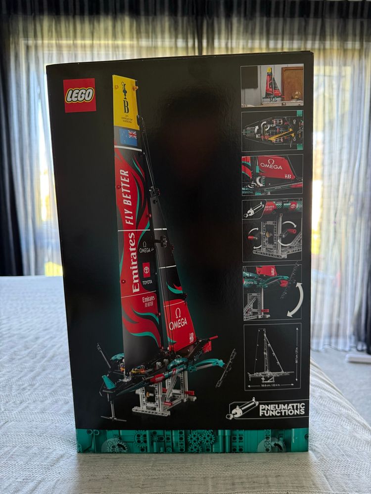 Emirates Team New Zealand AC75 Lego box