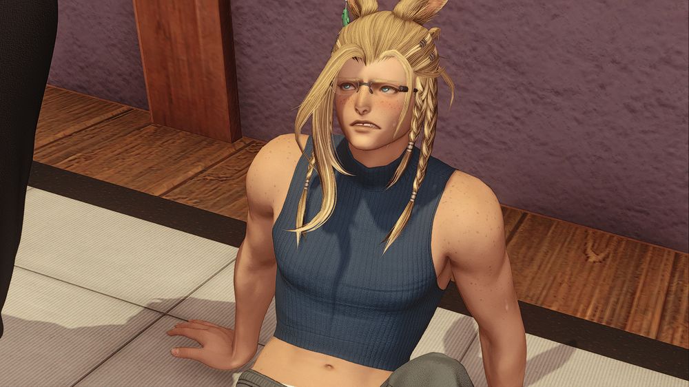 Close up on tired Deu.