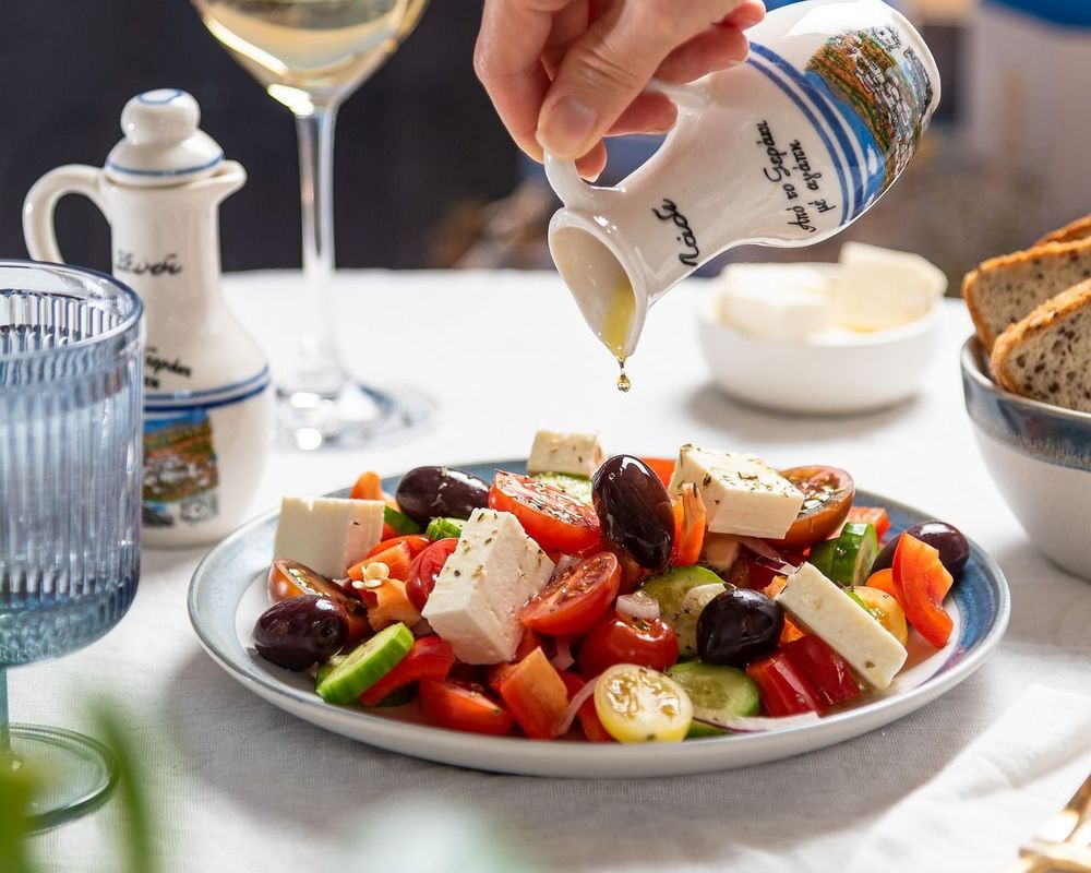 Salat mit Öl - Image by Galina Afanaseva from Pixabay