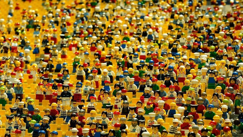 LEGO Figuren Vielfalt [Bild von Eak K. auf Pixabay]