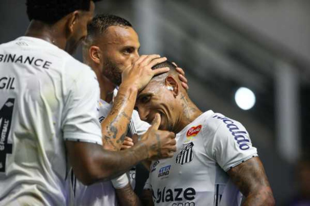 Pouco efetivo no Santos, Otero se cobra para ser mais decisivo em reta final da Série B