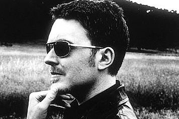 Now Playing on https://www.ProgRock.com Forbidden Colours [1993: God's Money ~ Retrospective] by David Sylvian & Robert Fripp #progrock