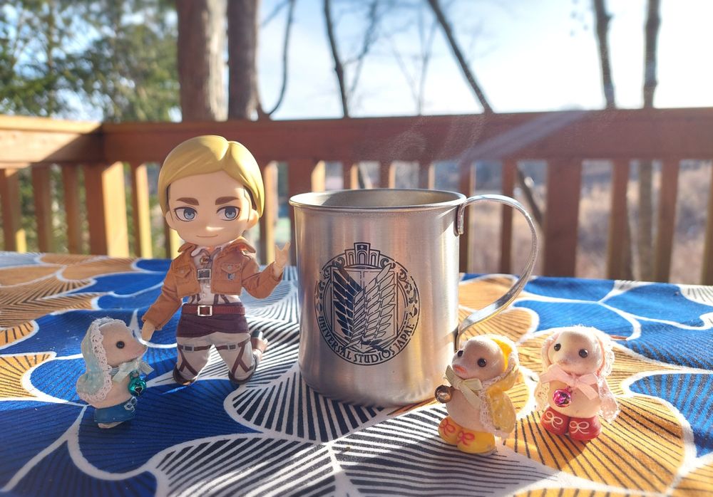 シルバニアファミリー　進撃の巨人　エルヴィン・スミス　ねんどろいどドール　