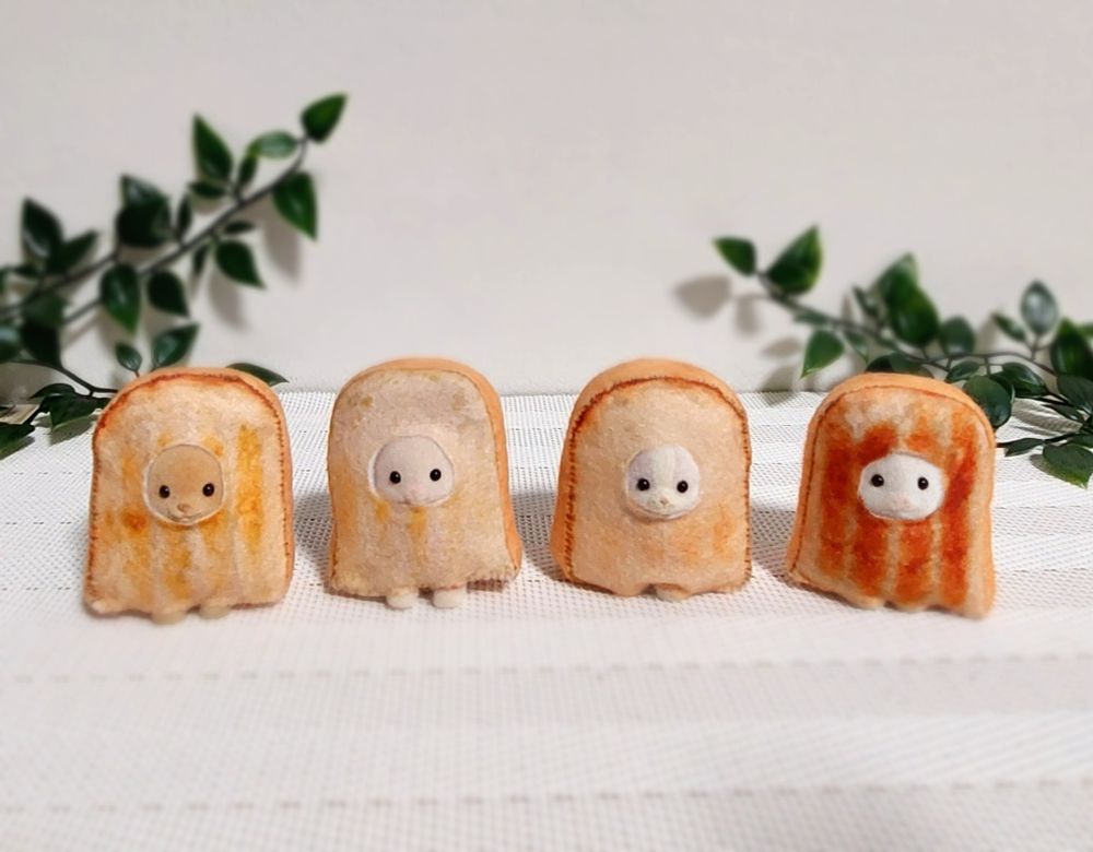 シルバニアファミリー　トースト着ぐるみ