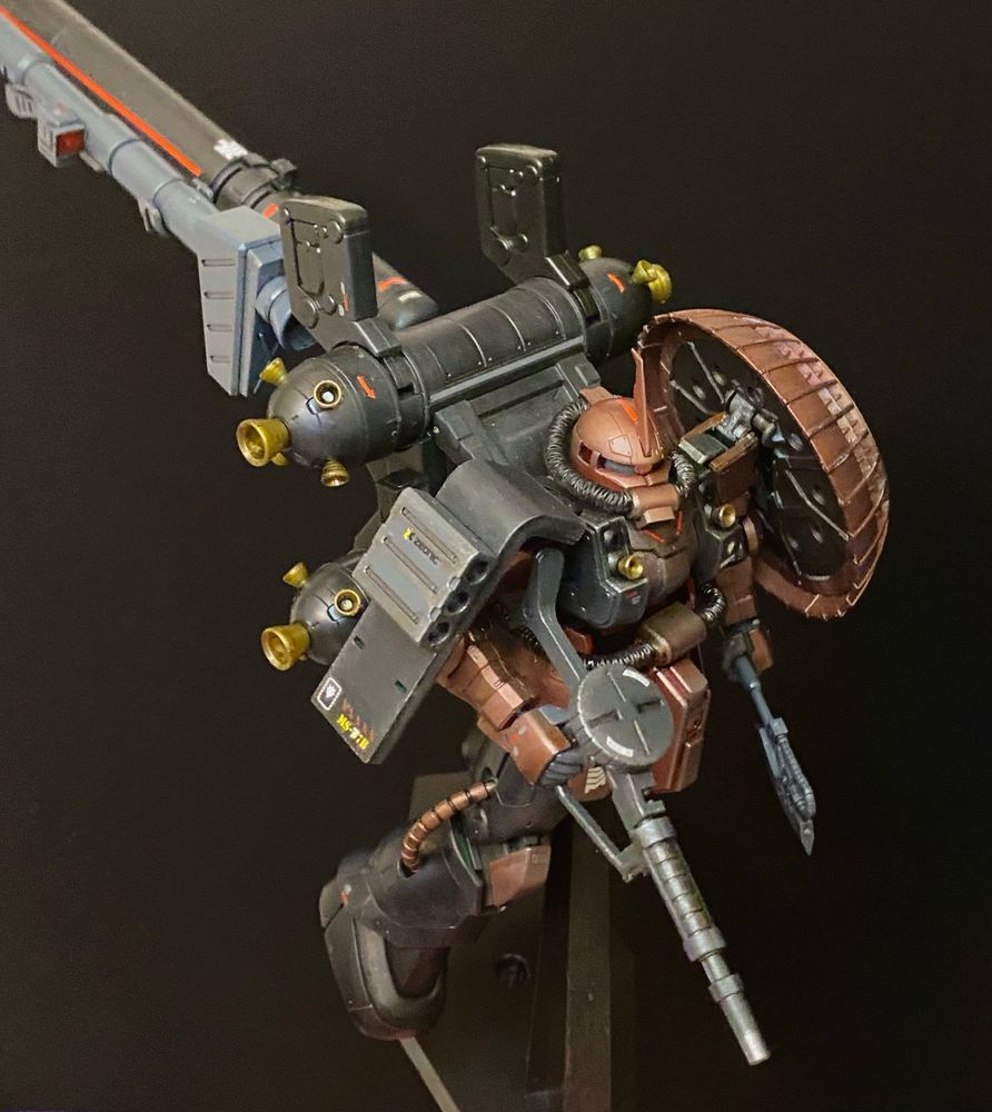 PSYCHO ZAKU REBUILD - Now the property of the nomad pirates of Ruskav, the capability of the 'Bare' configuration still holds considerable maneuverability over modern MS of the time. A skilled pilot in this less capable PSYCHO unit still outpaces tracking measures.