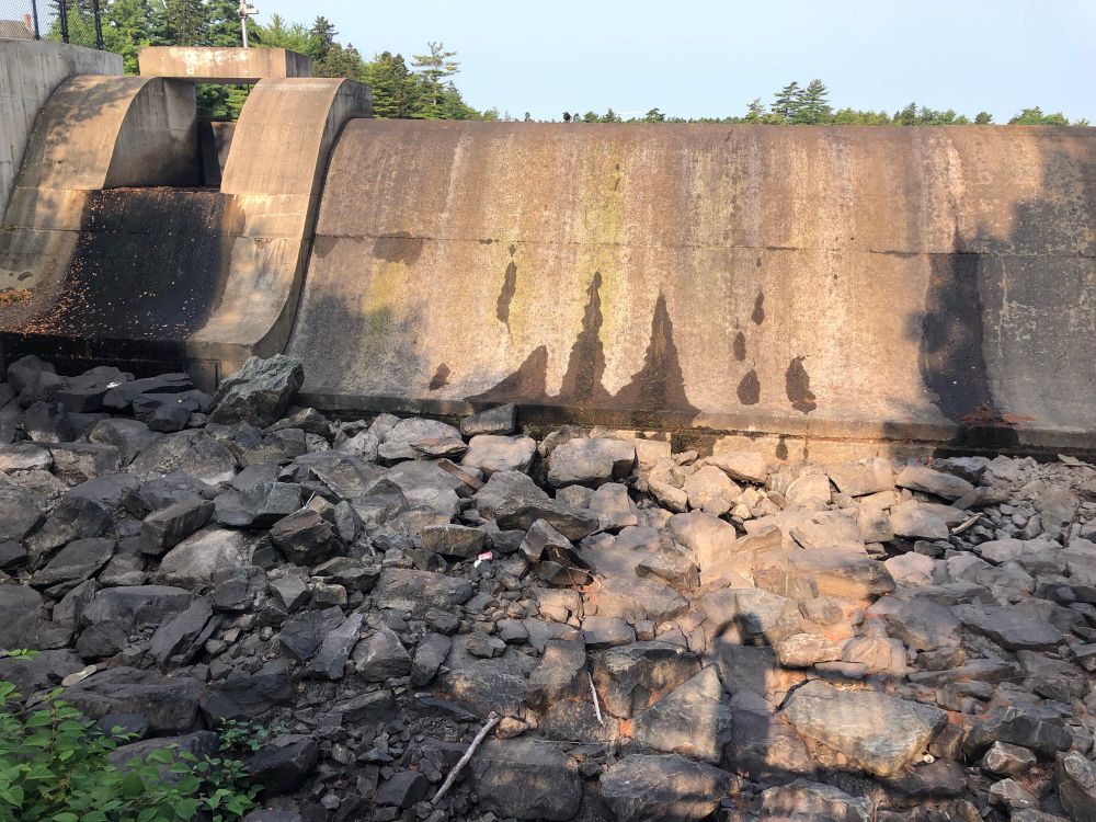 View of the dam at Paper Mill Lake in Bedford, Nova Scotia. The spillway and streambed are dry, which is an unusual occurrence. 