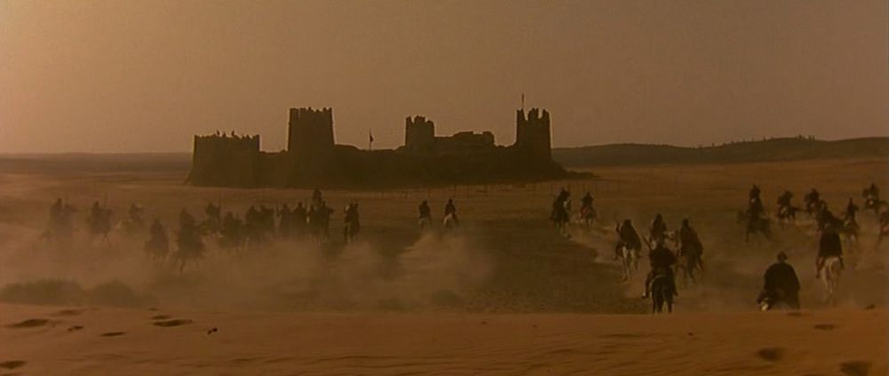 le fort se fait attaquer