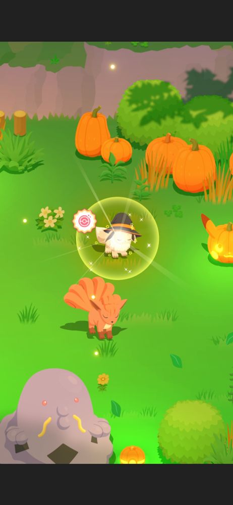 Shiny Halloween Eevee in Pokémon Sleep with shiny animation 