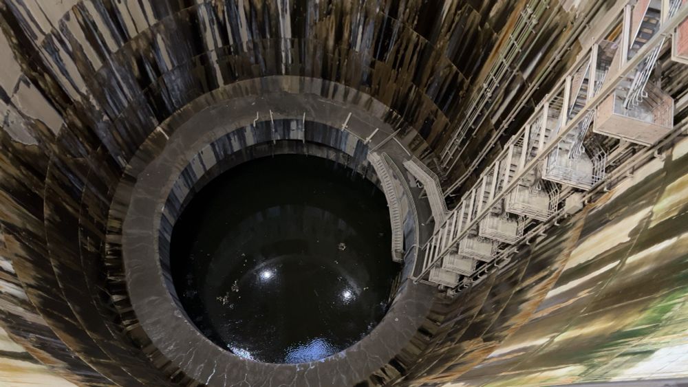 第一立坑を覗き込んだ写真