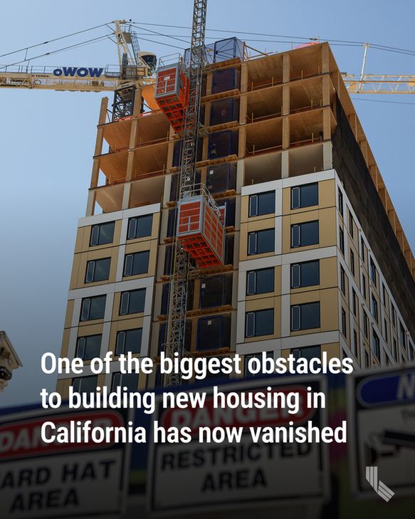 Construction of one of the largest mass timber towers in the world at 1510 Webster St. in downtown Oakland on Aug 7, 2023. Photo by Semantha Norris, CalMatters

Hed: One of the biggest obstacles to building new housing in California has now vanished
