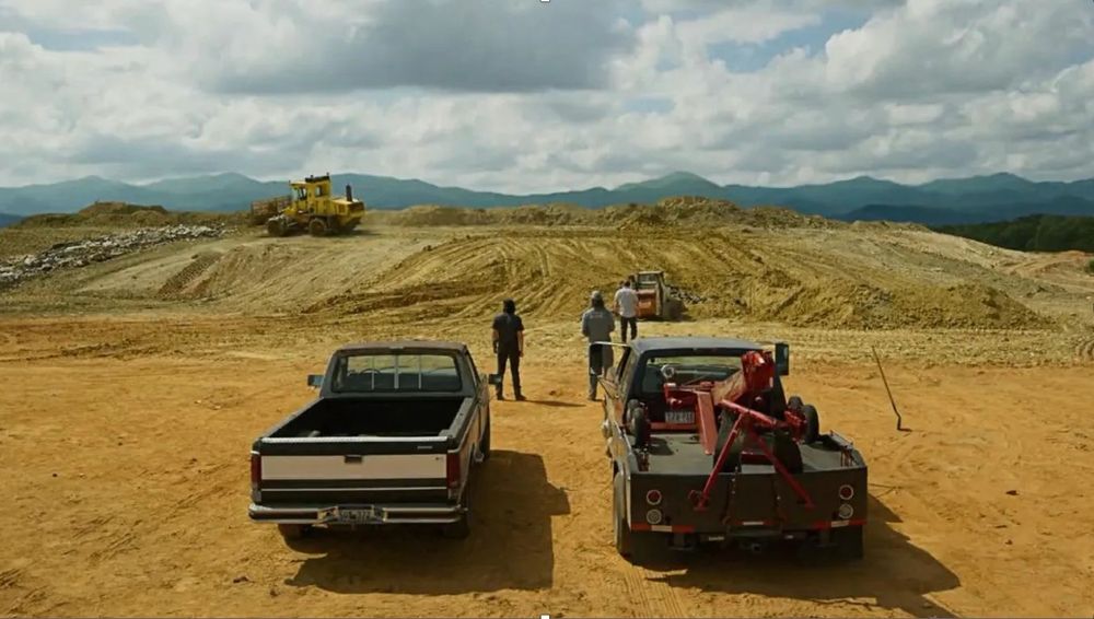 trash capitalism LOGAN LUCKY still