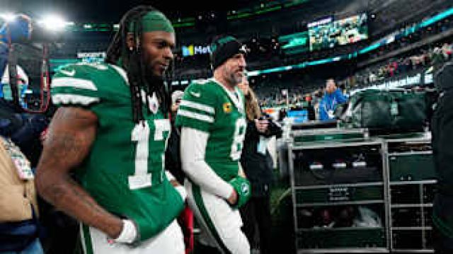 Rams' Davante Adams Details Aaron Rodgers' Mentorship