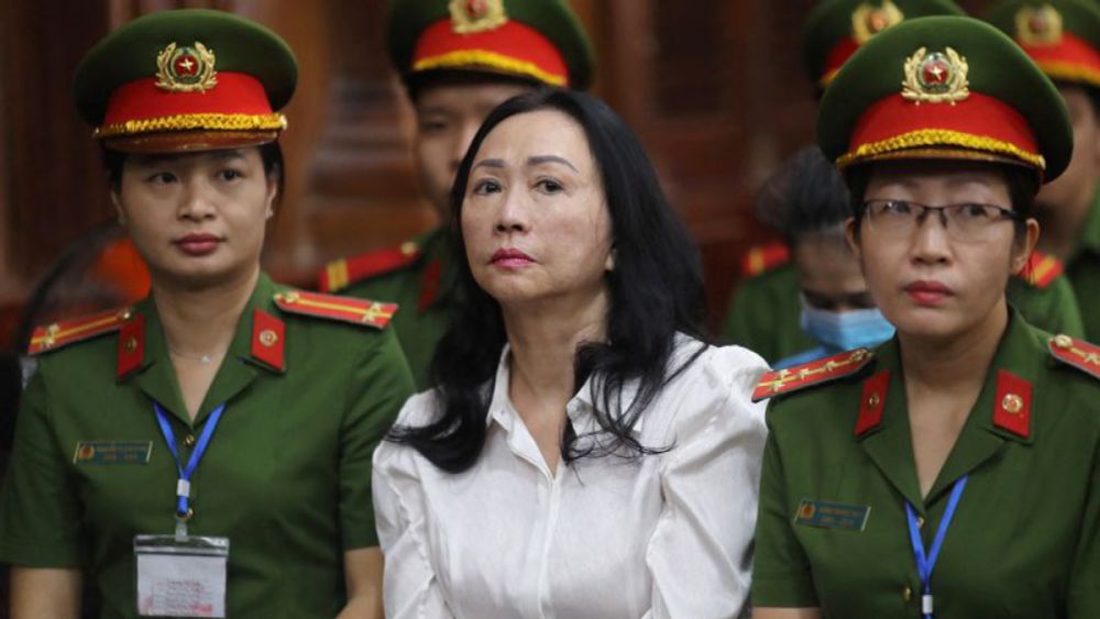 Vietnam tycoon sentenced to death in $12 billion fraud case | CNN Business