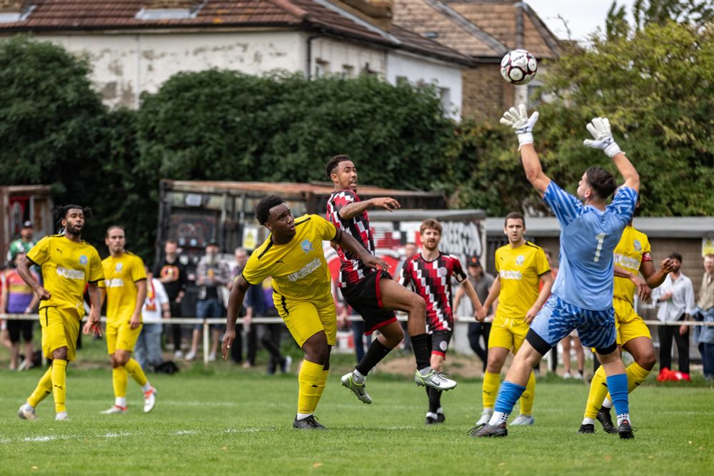 Andre Odeku lifts it over the keeper