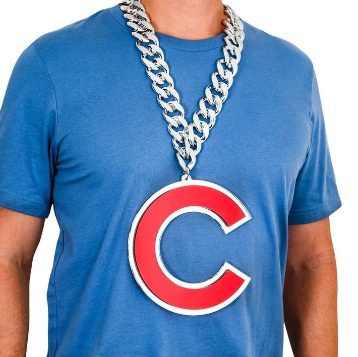 A very understated Cubs necklace