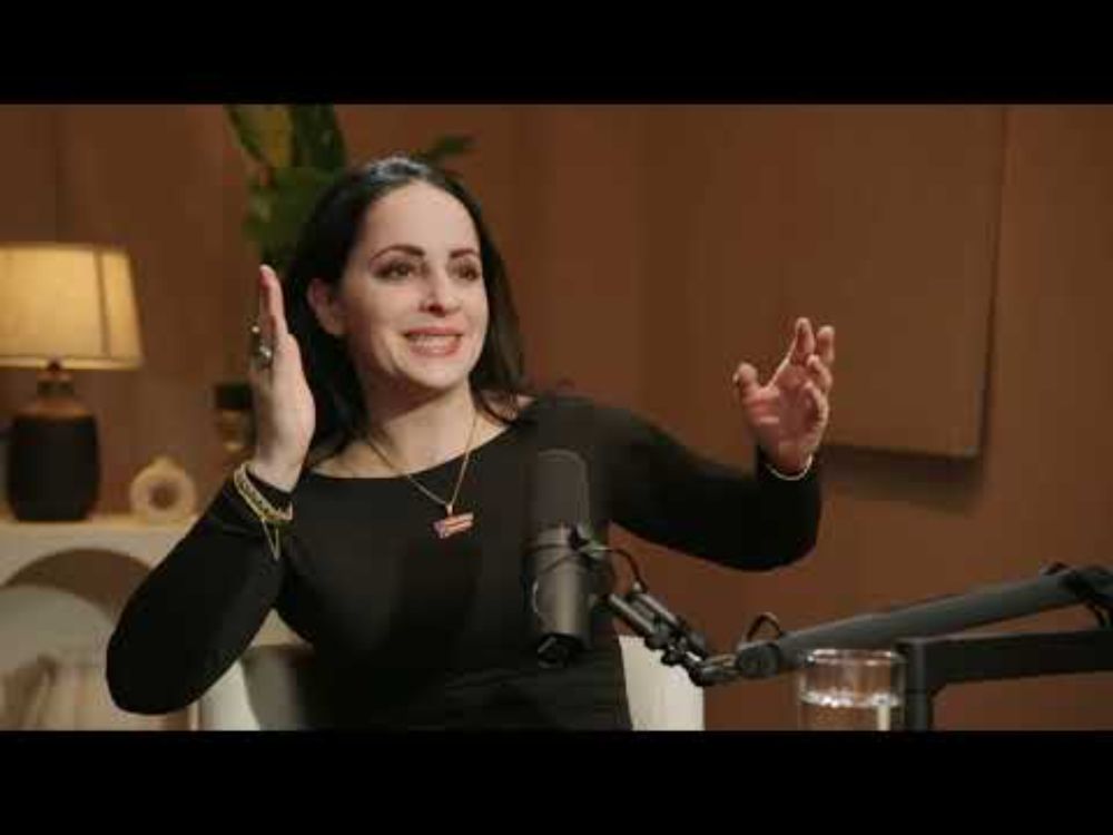 Molly Crabapple | Team Human Podcast w/ Douglas Rushkoff ep. #312