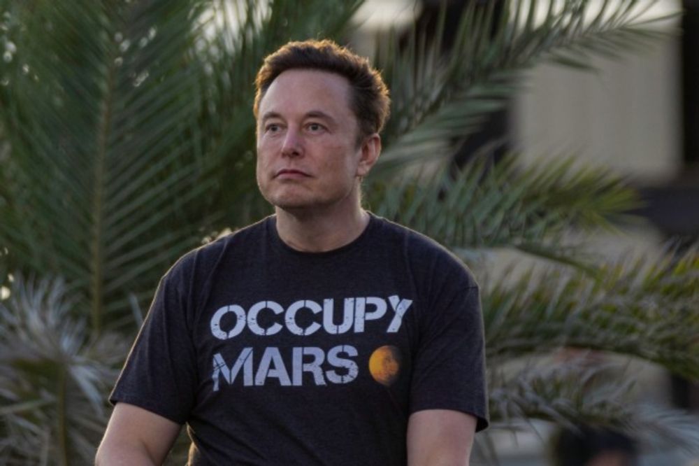 Cards Against Humanity says it’s suing Elon Musk for $15 million