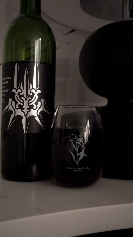 nier 2b wine. it was forced to listen to sad music