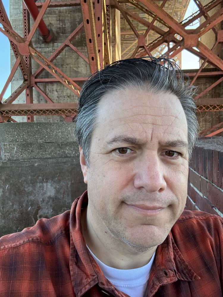 Selfie under Golden Gate Bridge 