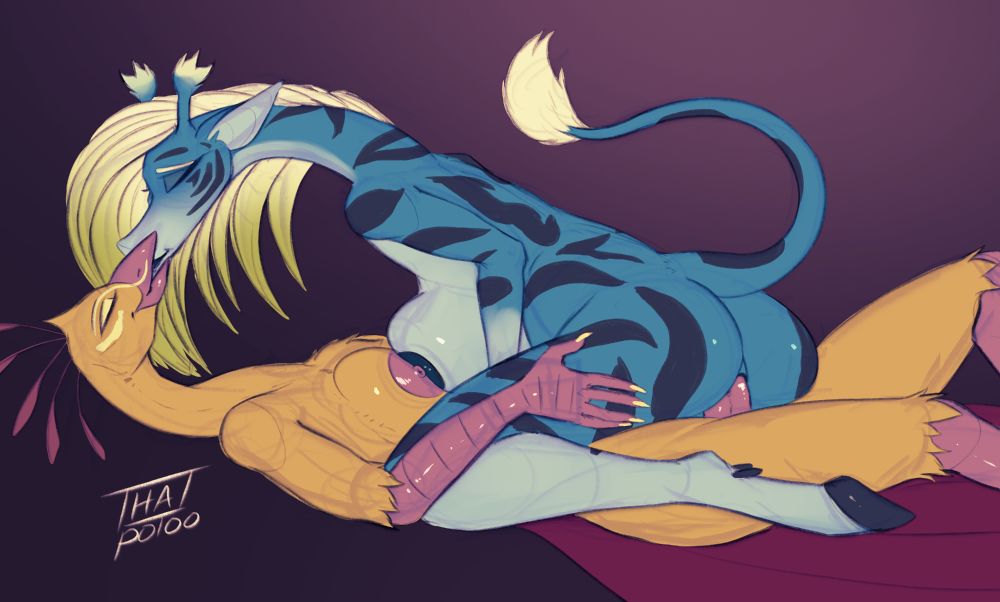 Giraffe and bird anthros smooching and having sex. Look at em go~
