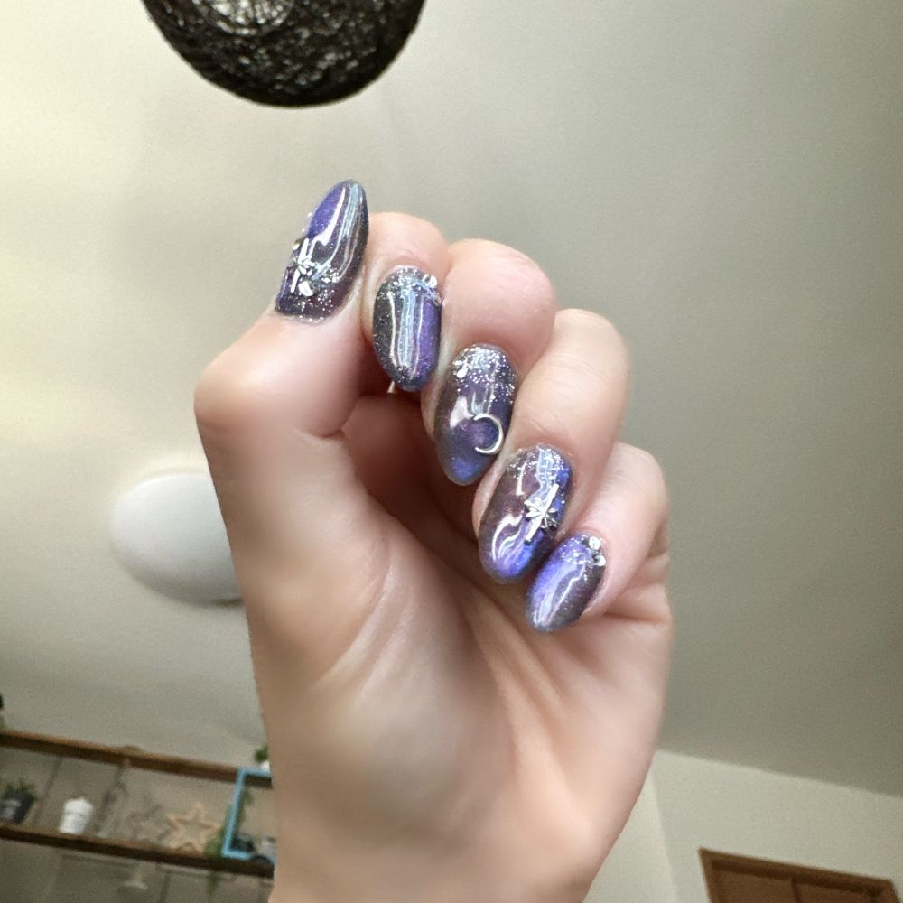 マグネットネイル