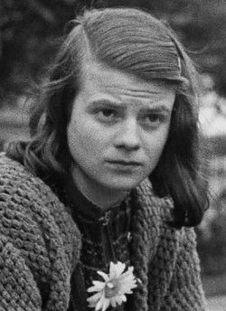 Sophie Scholl, university student at Ludwig Maximilian University in Munich who founded the white rose group and resisted nazi regime. She was executed by that same regime in 1943.

https://en.m.wikipedia.org/wiki/Sophie_Scholl