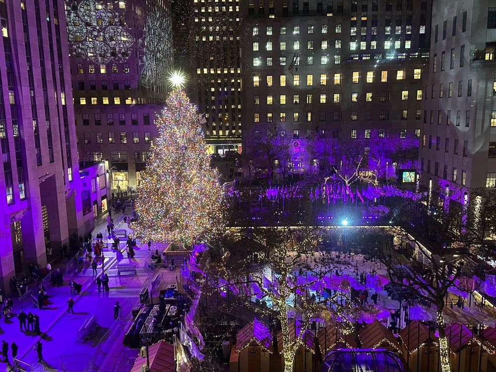 Rockefeller Center Christmas Tree, lit 
