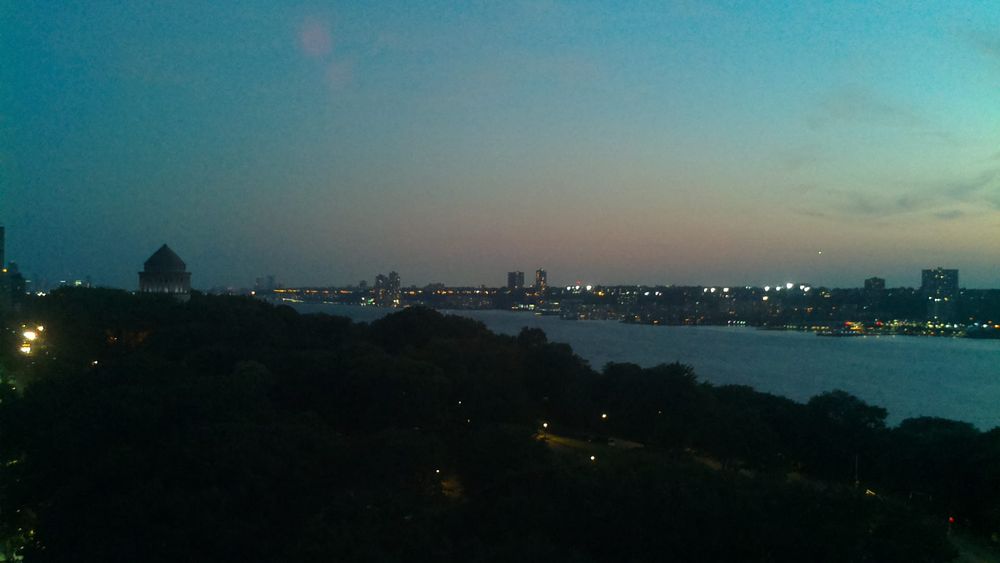 A photo of the Hudson river, at about (40.81, -73.96), taken at 8/10/2025, 8:24:58 PM.