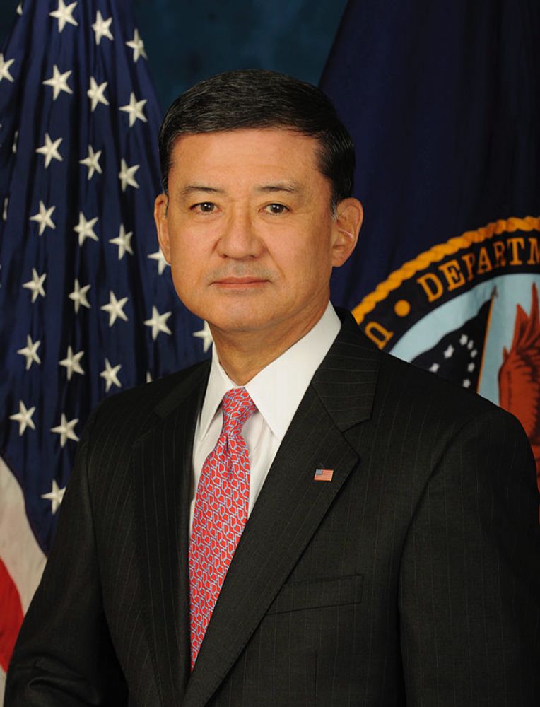 Eric Shinseki - Wikipedia