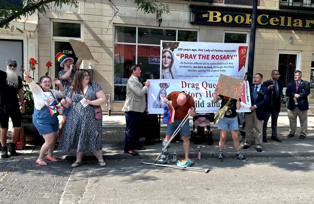 Lincoln Square Neighbors Staged A Dance Party To Run Off Group Protesting Drag Story Time