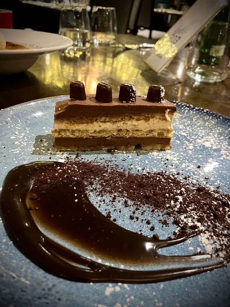 A titanic desert on a plate 